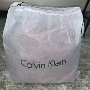NWOT Calvin Klein Shoulder Bag